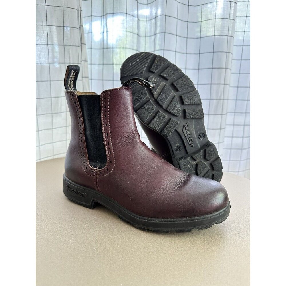 Blundstone Original Leather High Top Chelsea Boot Women’s 7.5 Shiraz $255